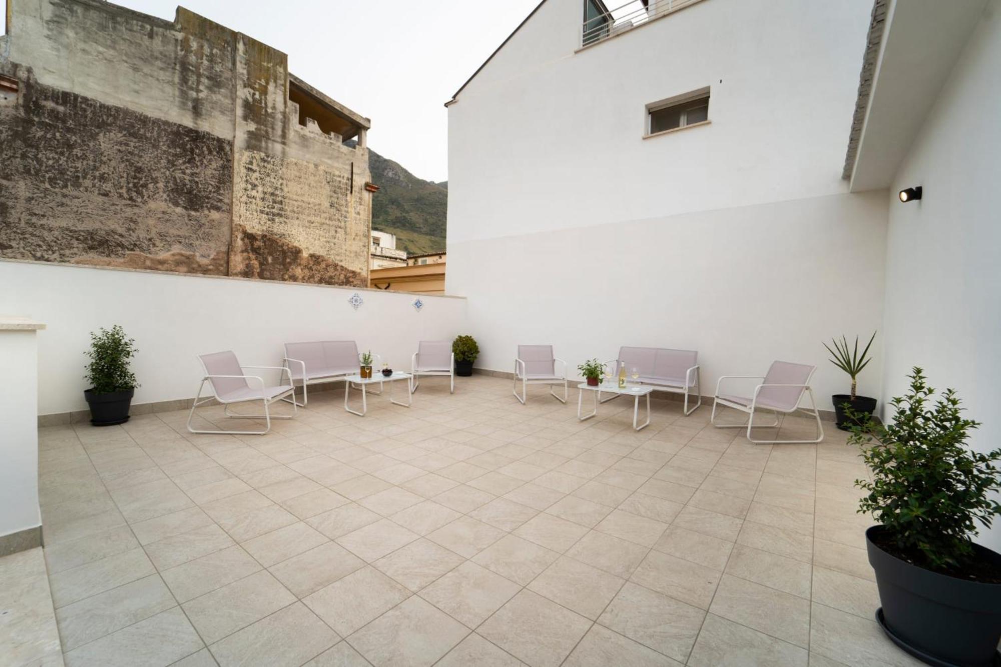 Mameri Central Rooms كاستيلاّماري ديل غو المظهر الخارجي الصورة
